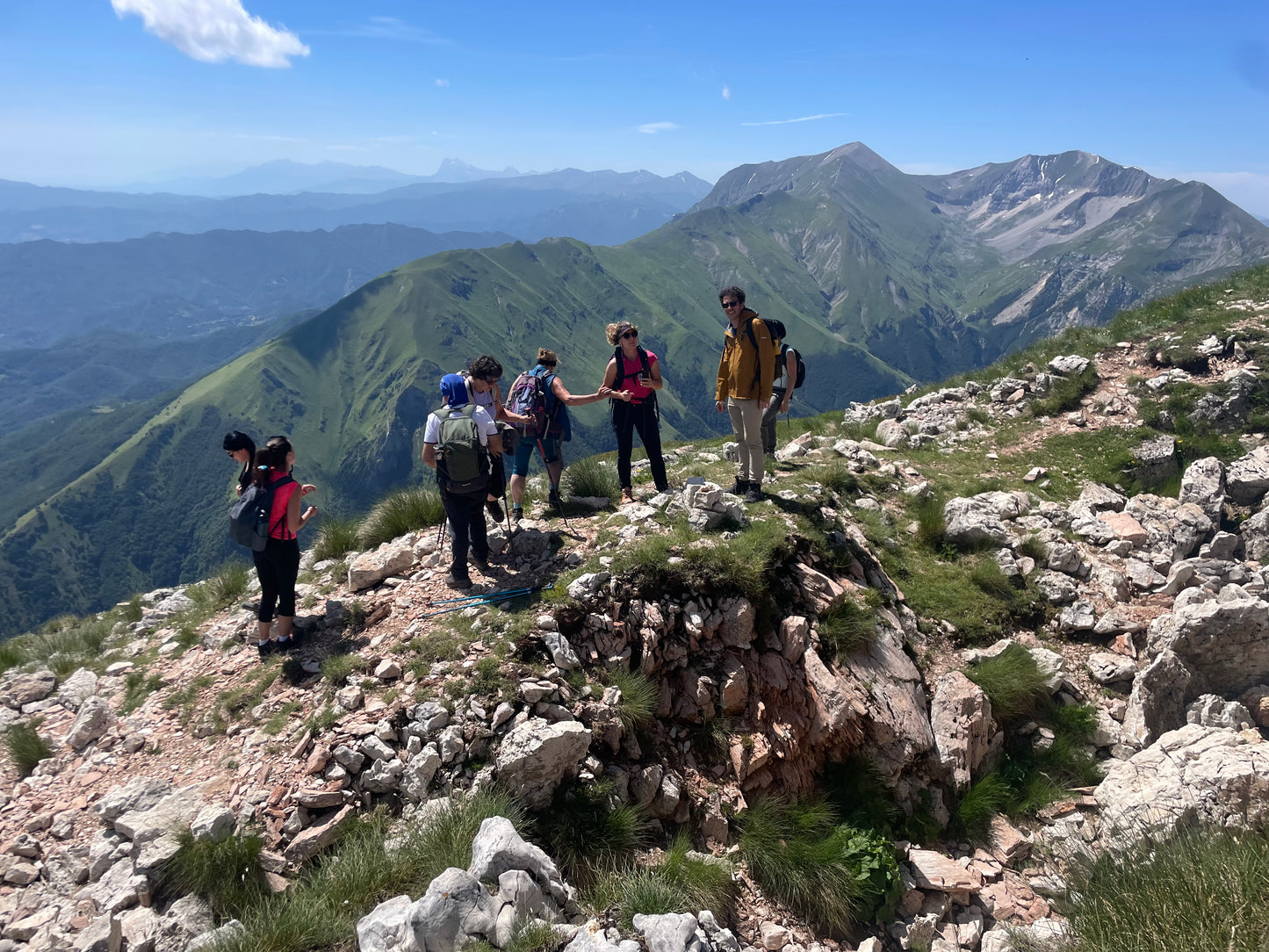 13-15 giugno 2025 | Due monti, due leggende: Traversata dei Monti Sibillini